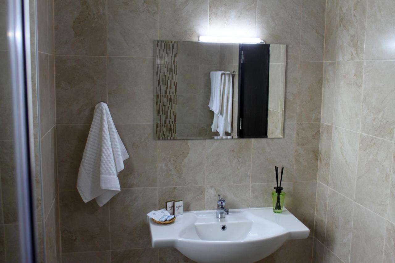 Sea & Hill Guest Houses Хотелски Тип Lozenets Ngoại thất bức ảnh